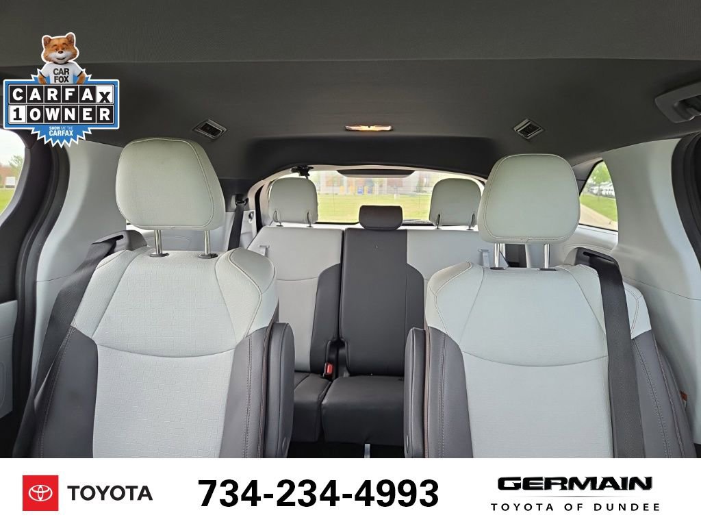 Used 2022 Toyota Sienna XSE AWD/4WD image 14