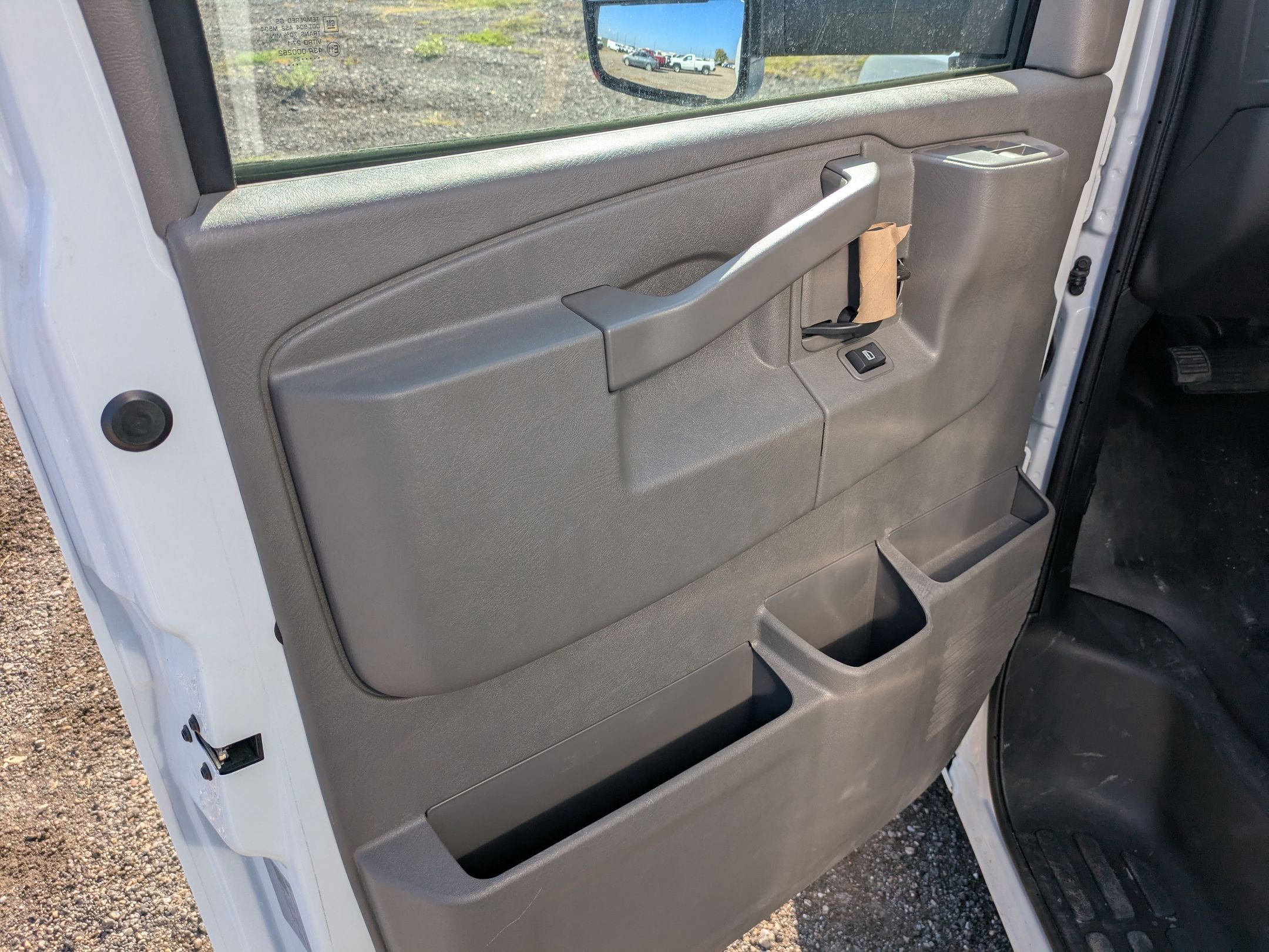New 2025 Chevrolet Express 3500 w/ Power Convenience Package image 11