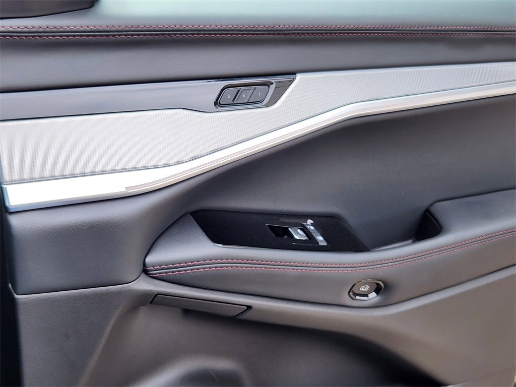 Used 2024 Jeep Wagoneer Launch Edition image 13