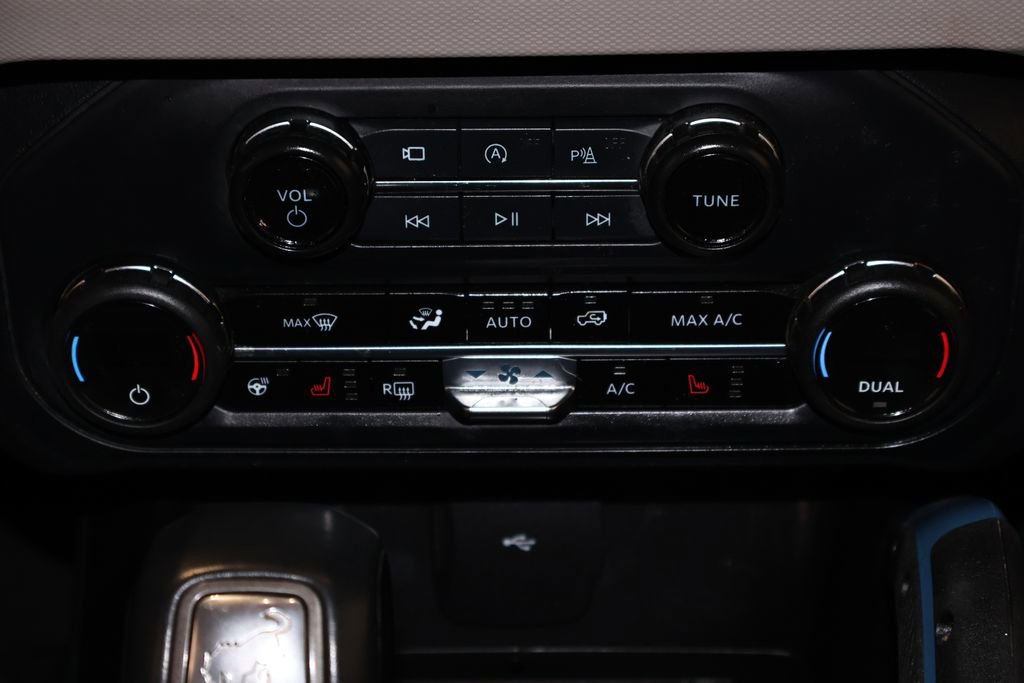 Certified 2023 Ford Bronco Wildtrak image 32