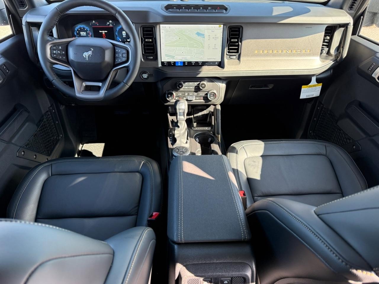New 2026 Ford Bronco Badlands image 6