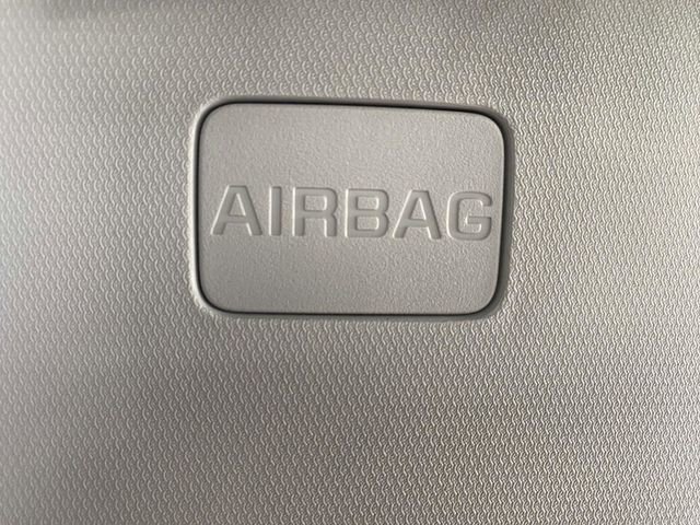 Used 2023 Chevrolet Equinox LS w/ LS Convenience Package image 34
