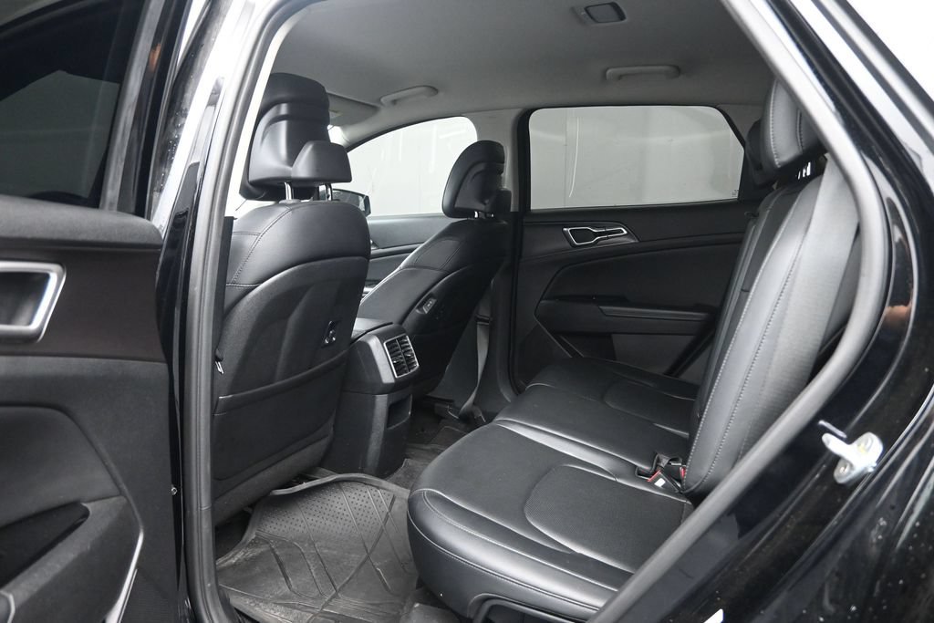 Used 2023 Kia Sportage EX FWD image 26