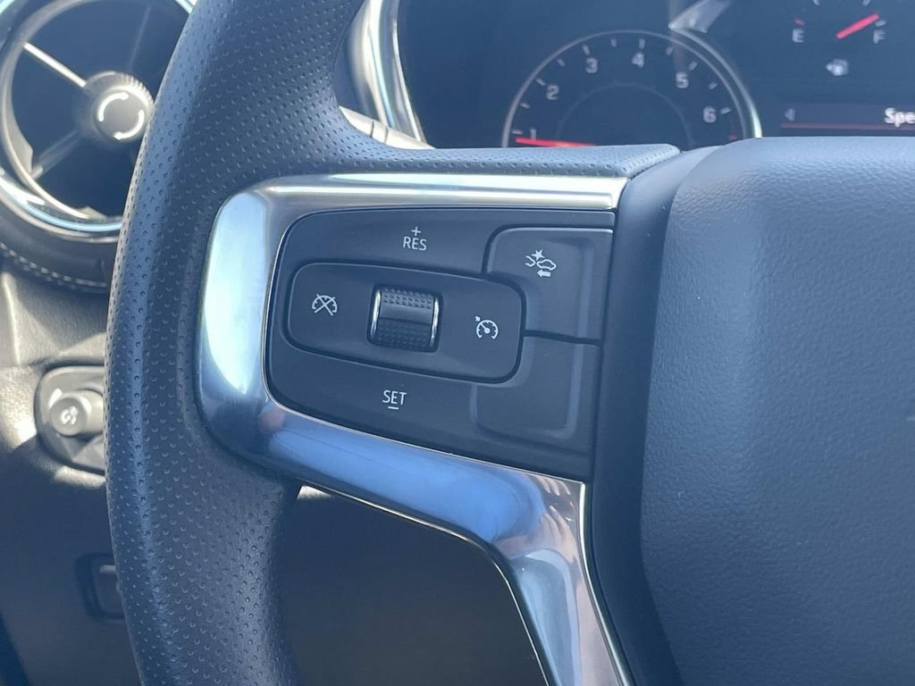 New 2026 Chevrolet Blazer LT w/ Convenience Package FWD image 28