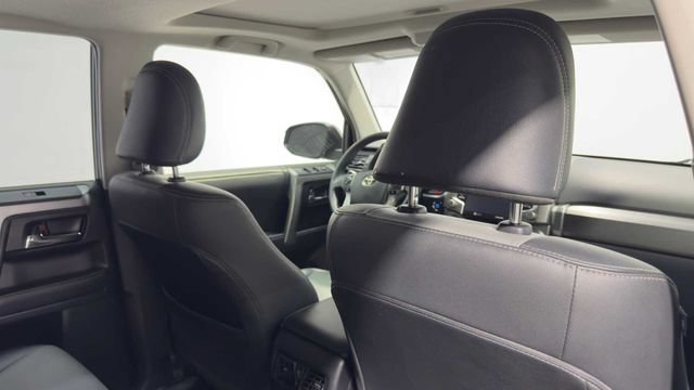 Used 2021 Toyota 4Runner SR5 Premium w/ Moonroof Package RWD image 15