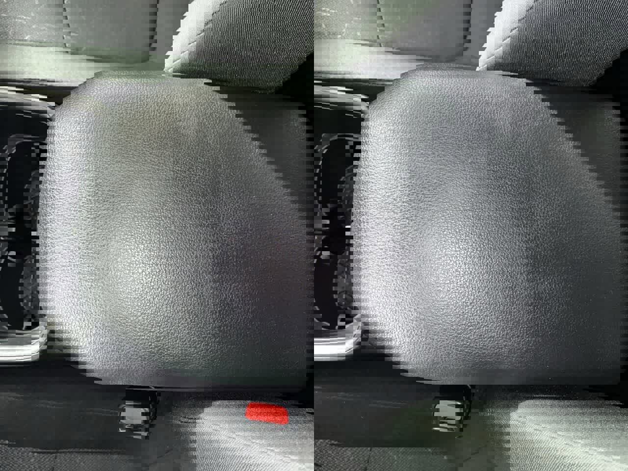 Used 2025 Toyota RAV4 XLE image 22