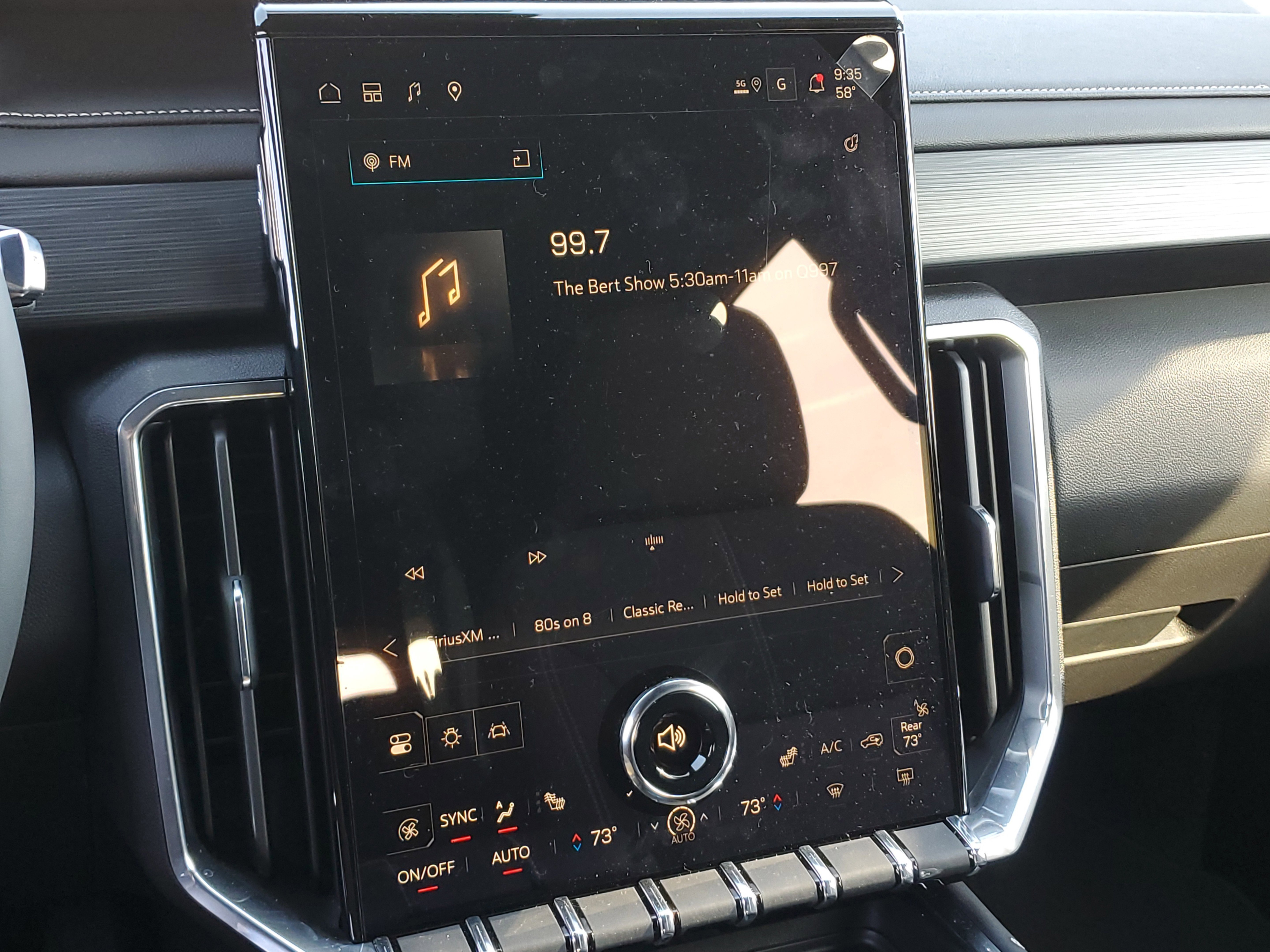 New 2025 GMC Acadia Elevation image 27