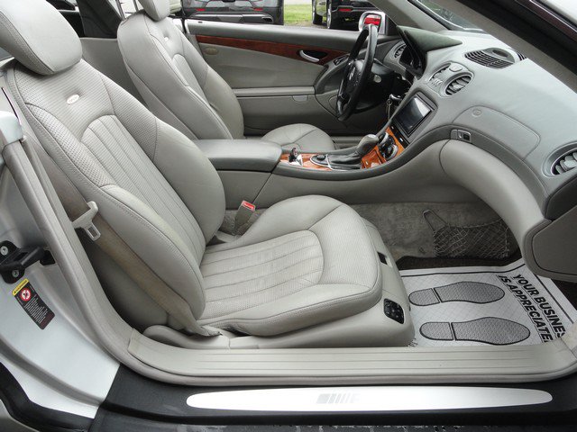 Used 2006 Mercedes-Benz SL 55 AMG image 17