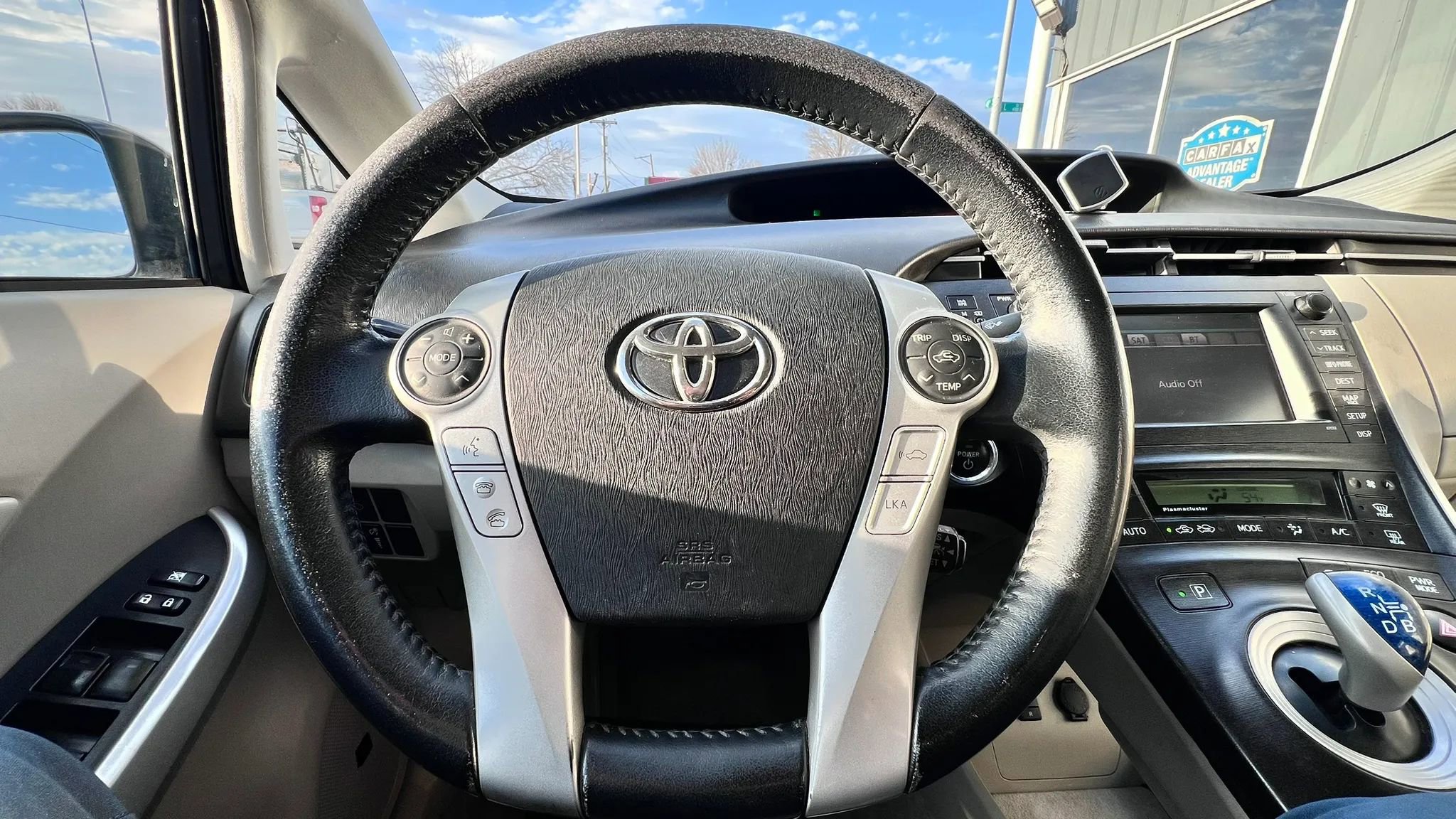 Used 2011 Toyota Prius Five w/ Advanced Technology Pkg image 30
