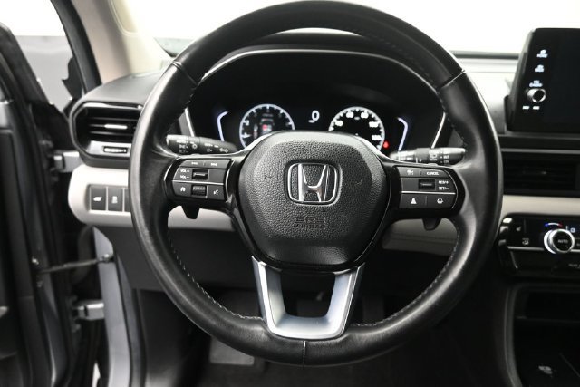Certified 2025 Honda Pilot EX-L image 7