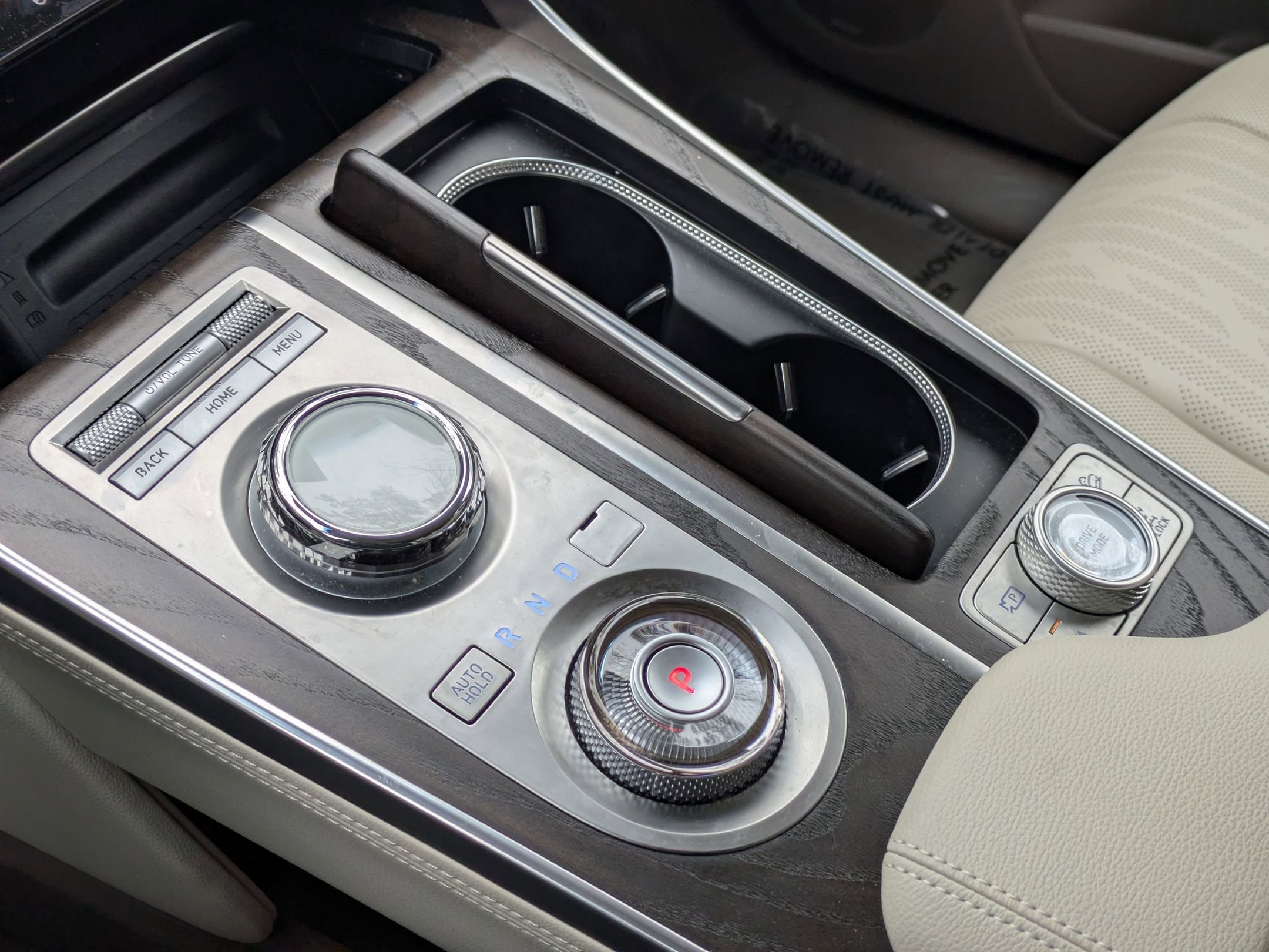 Used 2024 Genesis GV80 3.5T w/ Advanced Package image 23