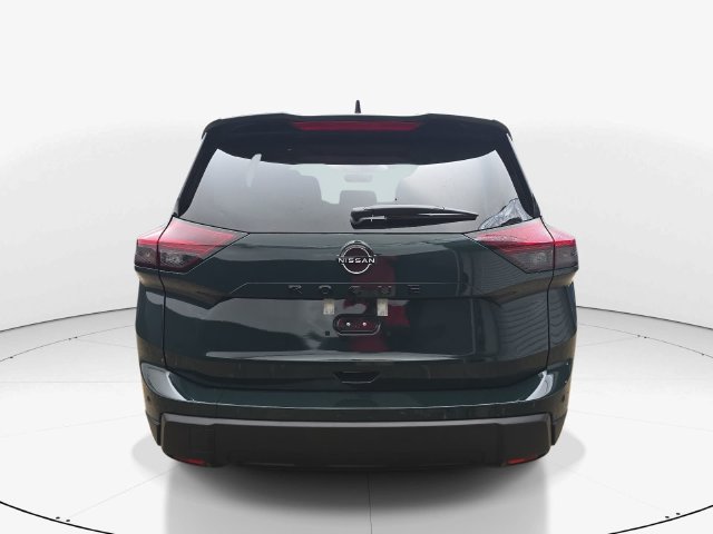 New 2027 Nissan Rogue Dark Armor FWD image 7