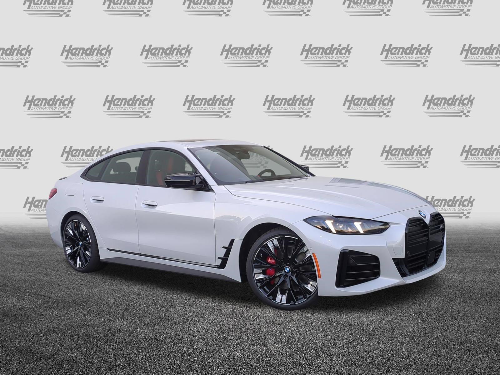 New 2026 BMW M440i w/ Premium Package RWD image 2