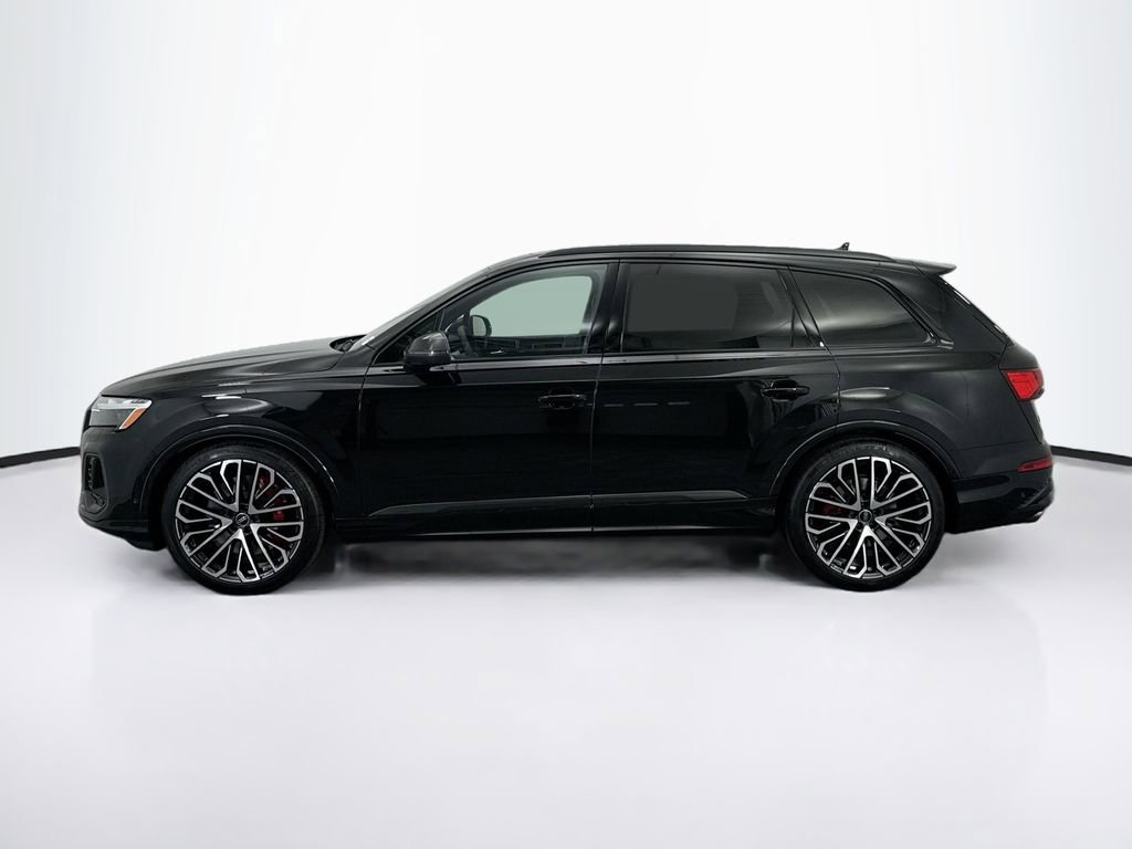 New 2026 Audi SQ7 Prestige image 8