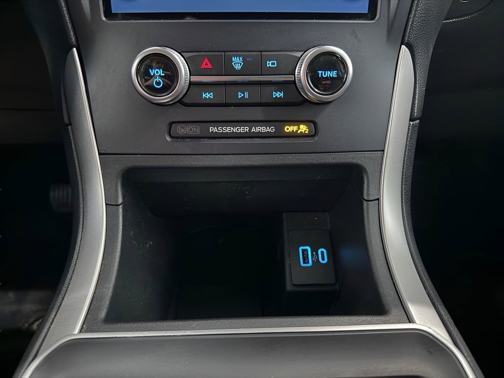 Certified 2022 Ford Edge SE w/ Black Appearance Package AWD/4WD image 20