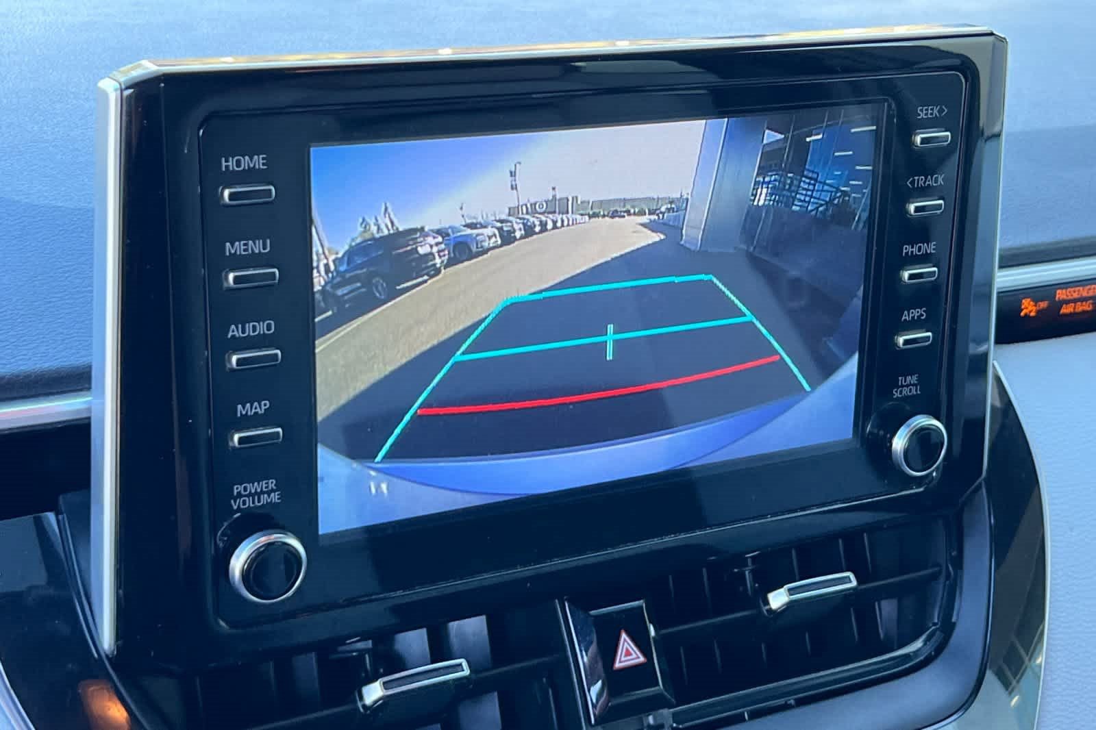 Used 2019 Toyota Corolla SE image 18