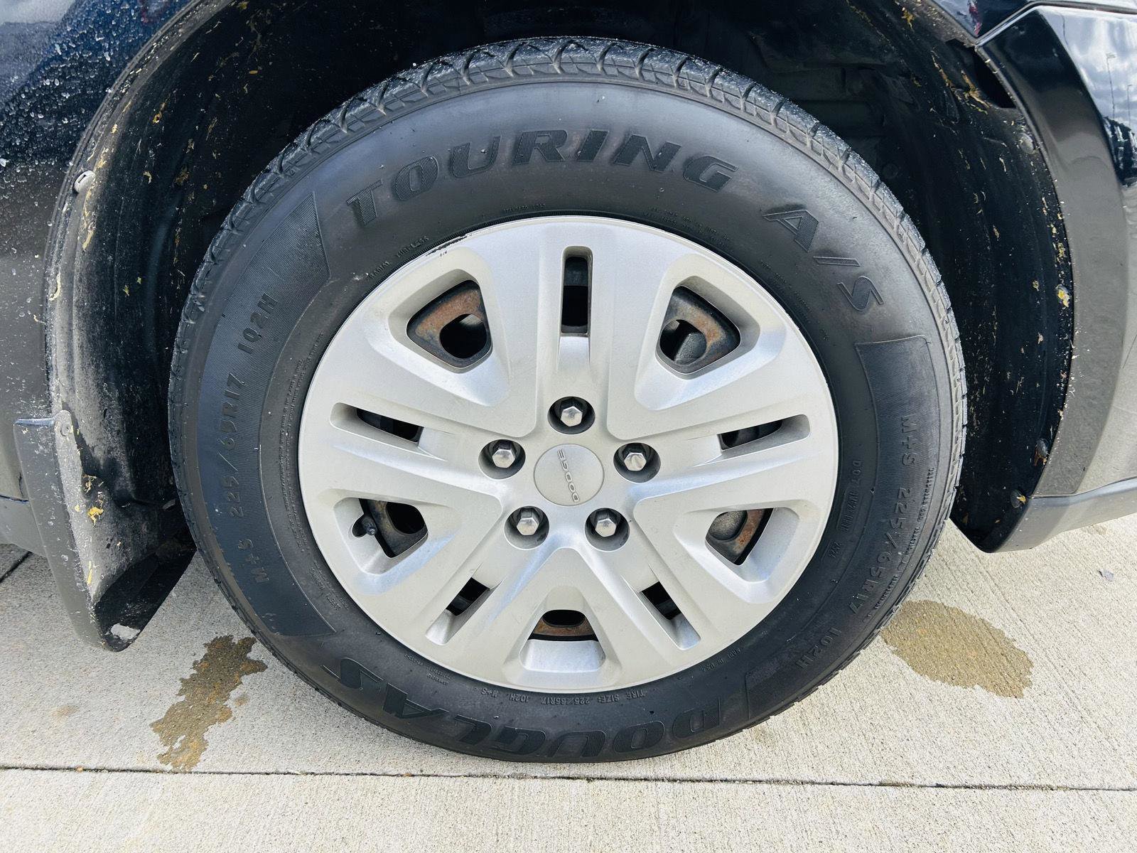 Used 2019 Dodge Journey SE w/ Mopar Chrome Accent Package image 35