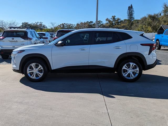 Used 2024 Chevrolet Trax LS image 9