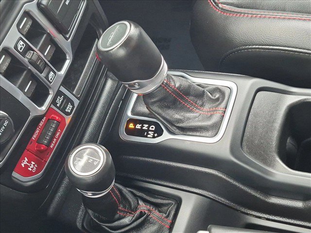 Used 2020 Jeep Gladiator Rubicon AWD/4WD image 12