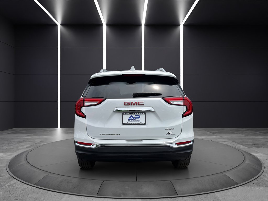 Used 2022 GMC Terrain SLT AWD/4WD image 5