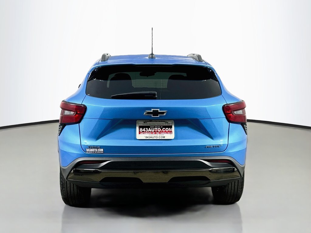 Used 2025 Chevrolet Trax ACTIV FWD image 6
