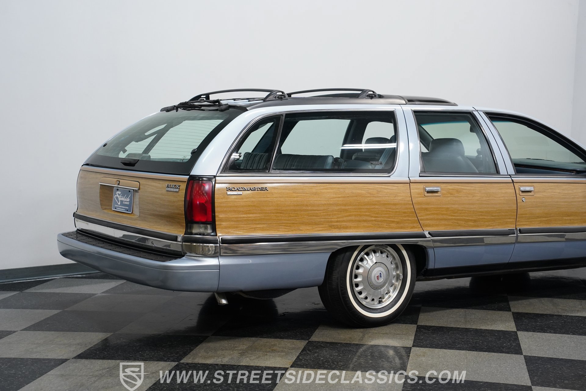 Used 1996 Buick Roadmaster Estate RWD image 25