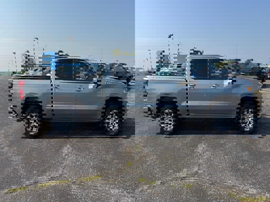 New 2026 Chevrolet Silverado 1500 LT image 2