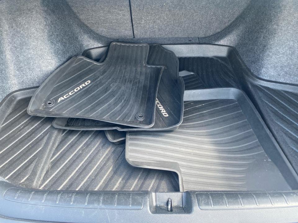 Used 2022 Honda Accord EX-L image 19