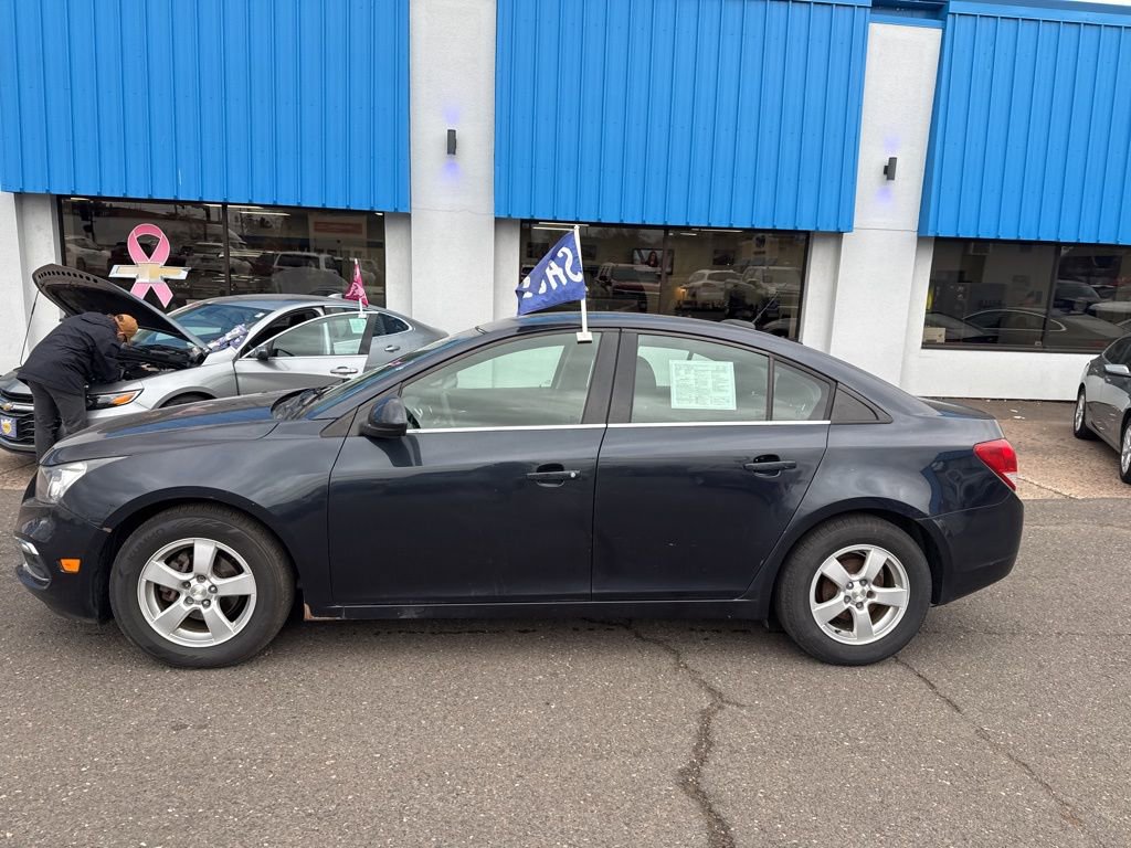 Used 2016 Chevrolet Cruze LT image 12