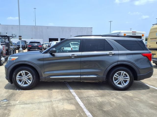 Used 2020 Ford Explorer XLT w/ Equipment Group 202A RWD image 9