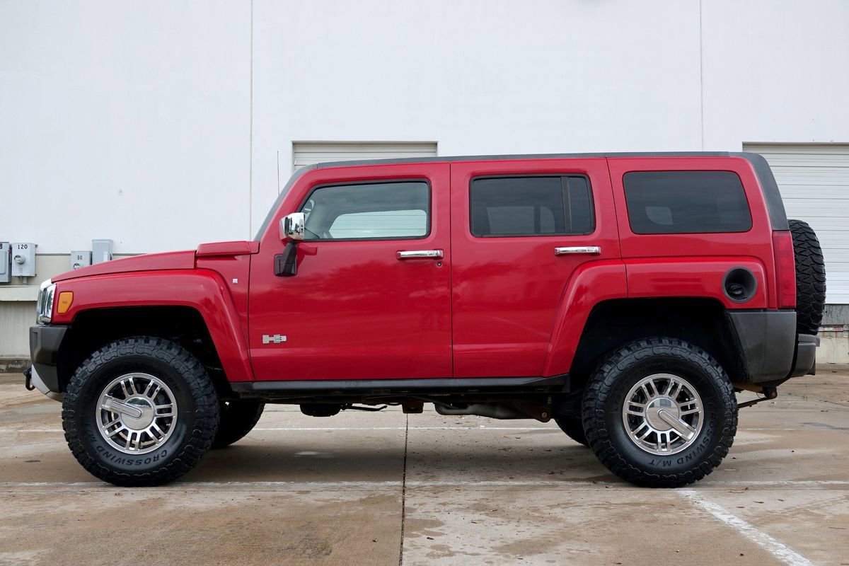 Used 2008 HUMMER H3 Alpha image 13
