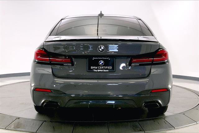 Certified 2022 BMW 540i xDrive w/ M Sport Package image 3