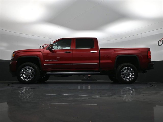 Used 2019 GMC Sierra 2500 Denali w/ Duramax Plus Package image 23