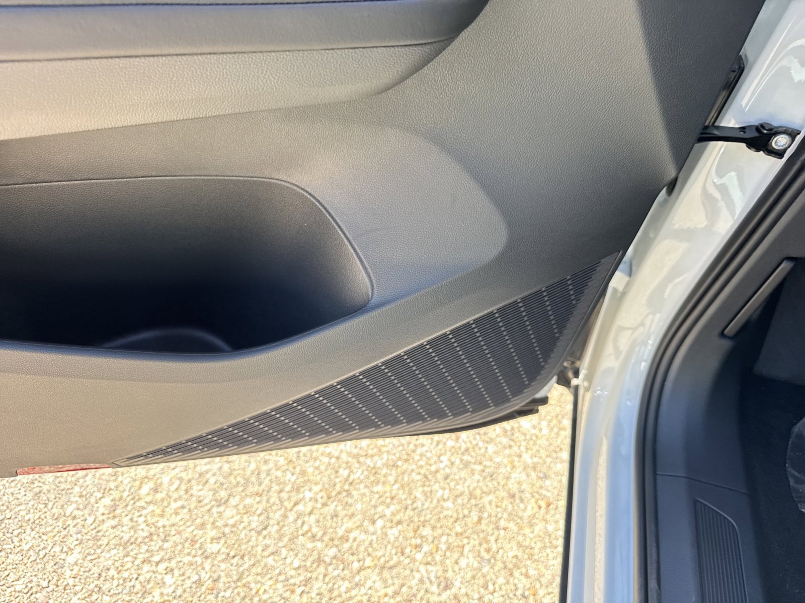 New 2026 Volkswagen Atlas SE image 13