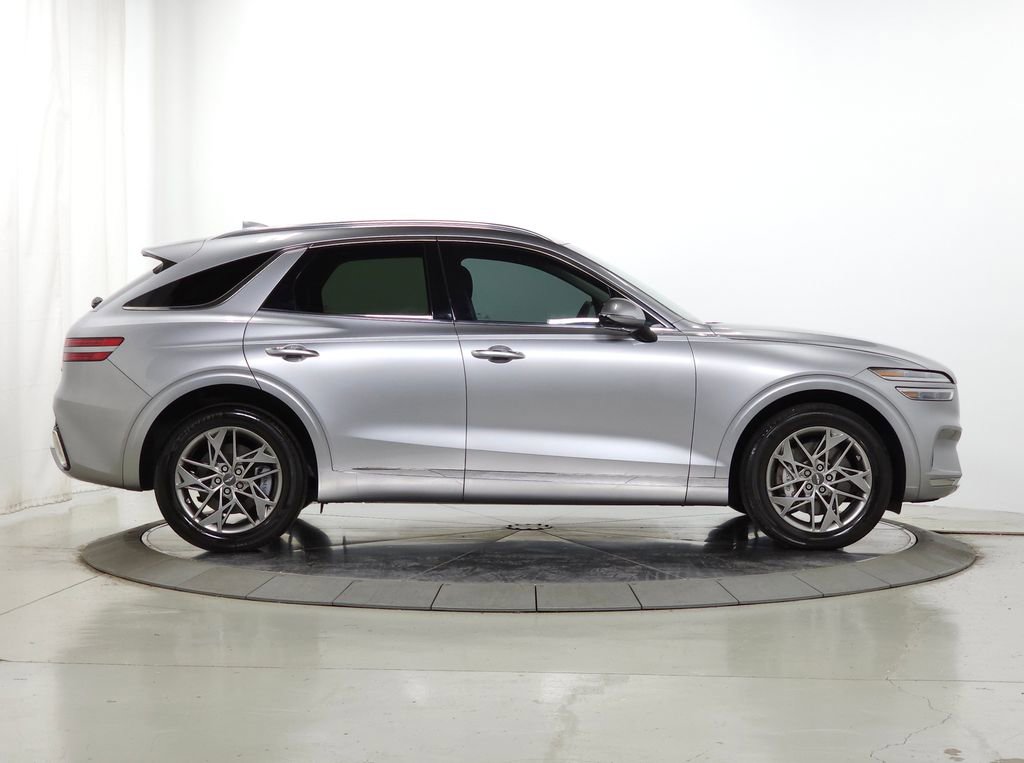 Used 2024 Genesis GV70 2.5T w/ Select Package AWD/4WD image 14
