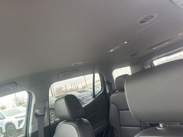 Used 2023 GMC Acadia SLT image 15