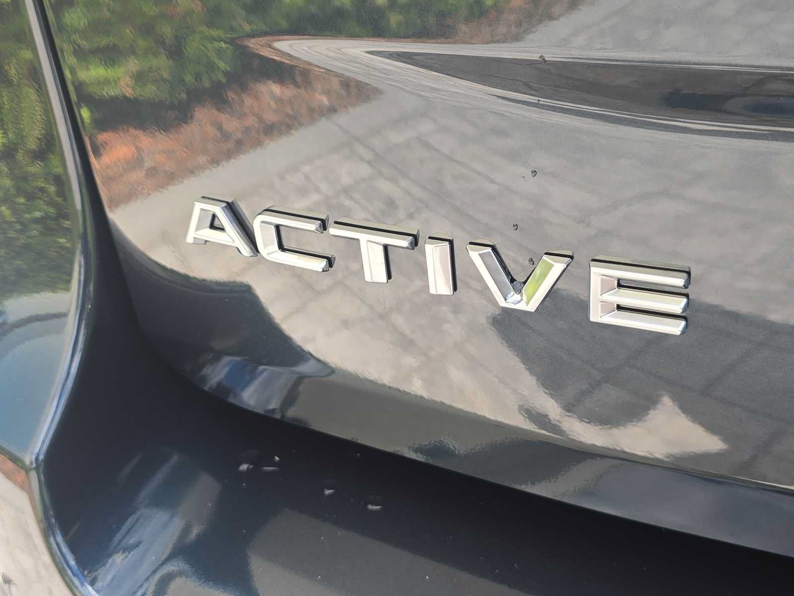 Used 2026 Ford Expedition Active RWD image 8