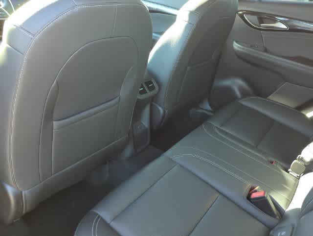 Used 2024 Buick Envision Preferred AWD/4WD image 10