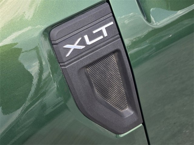 New 2025 Ford Maverick XLT w/ XLT Luxury Package image 9