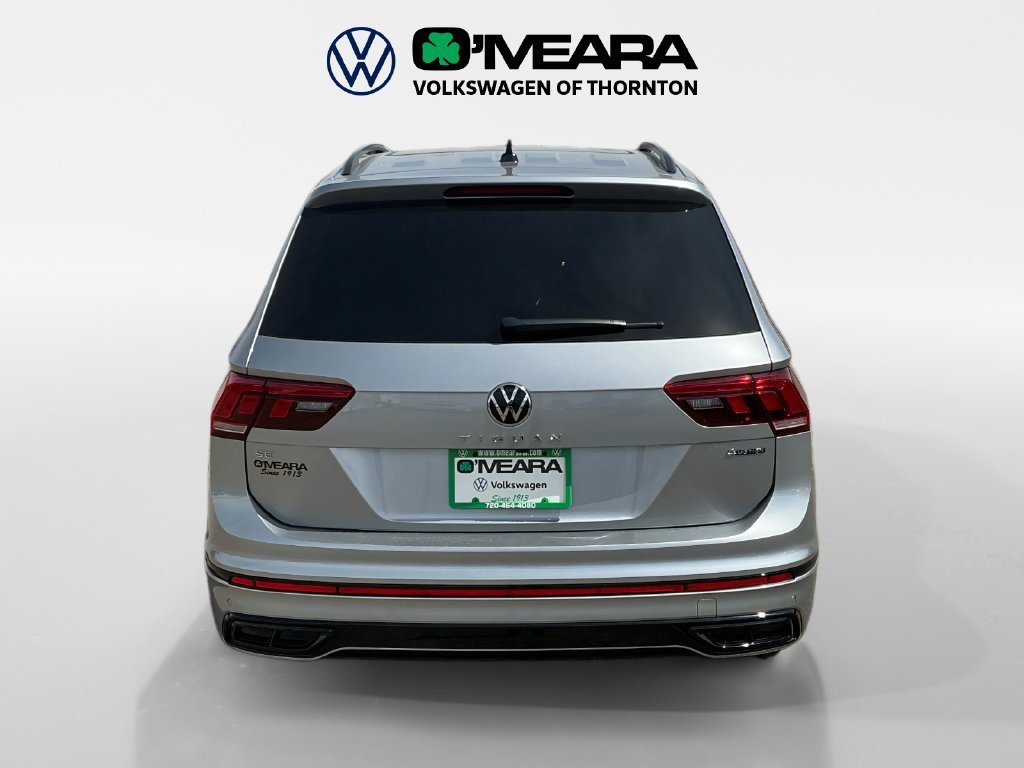 Used 2024 Volkswagen Tiguan SE R-Line AWD/4WD image 4