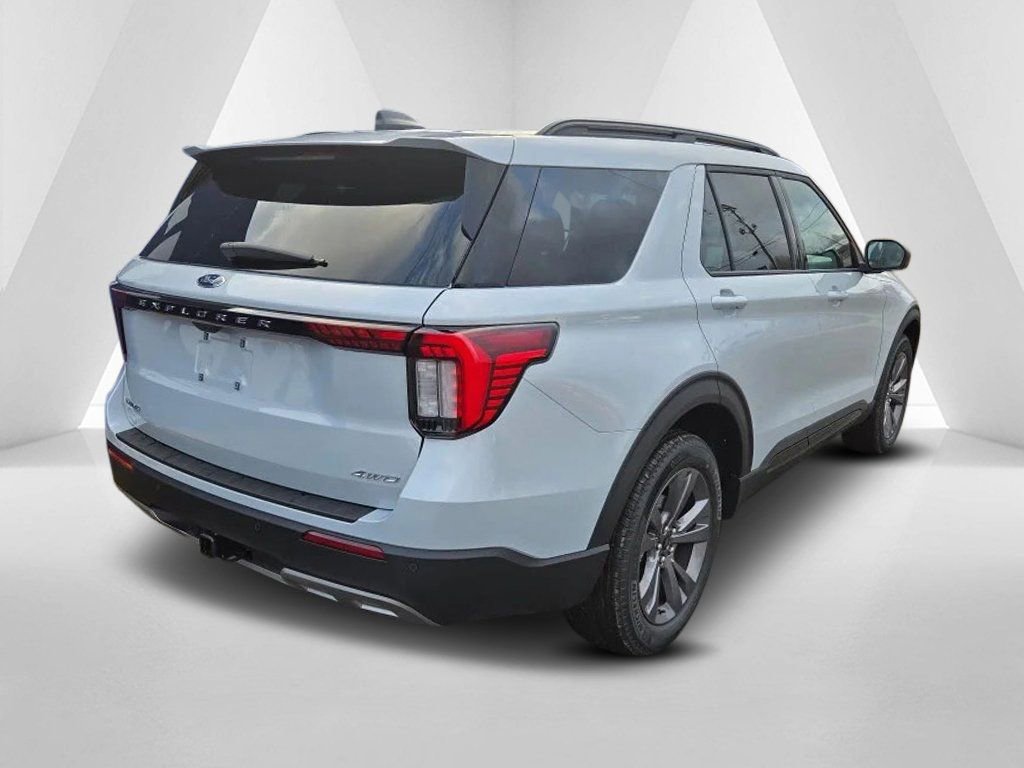 New 2026 Ford Explorer Active w/ Active Comfort Package image 7