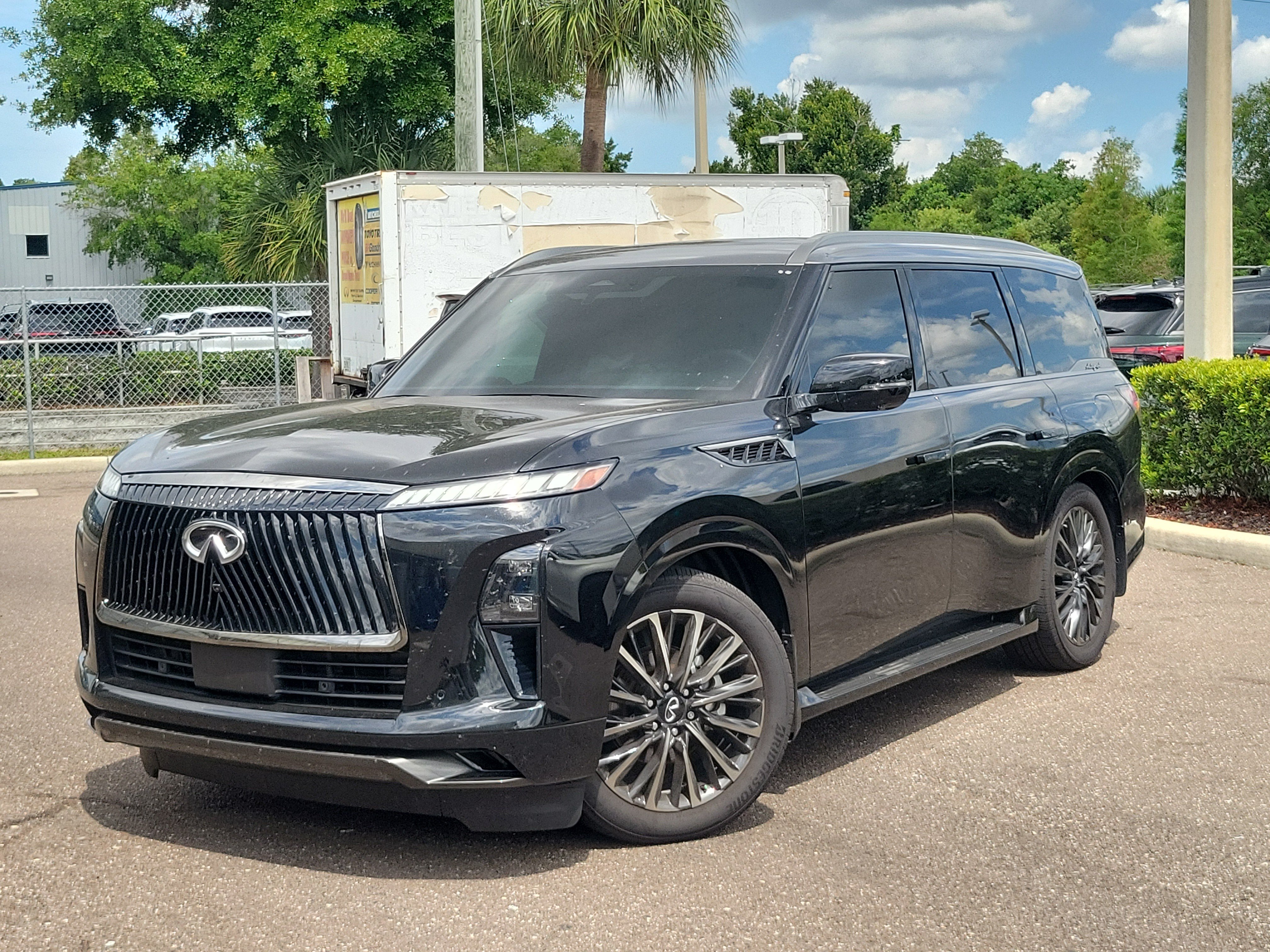 Certified 2026 INFINITI QX80 Autograph w/ Premium Cargo Package