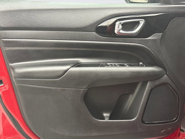 Used 2022 Jeep Compass Limited image 7