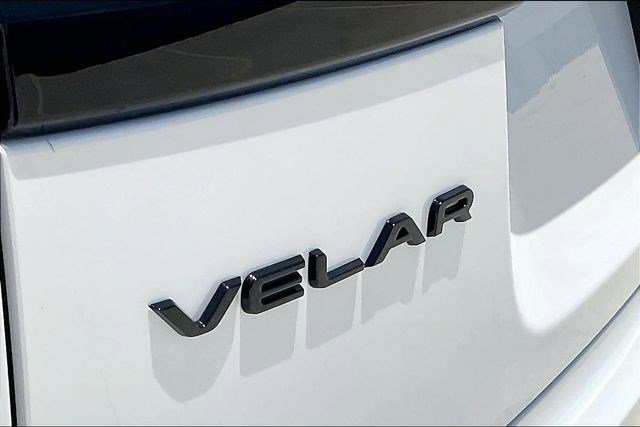 New 2026 Land Rover Range Rover Velar Dynamic SE image 9