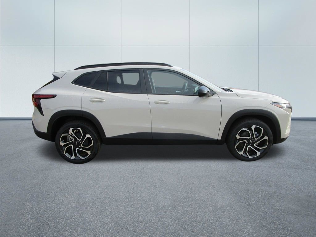 New 2026 Chevrolet Trax RS image 6