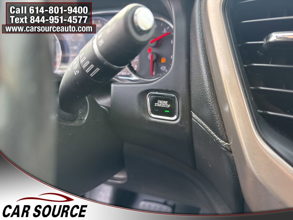 Used 2017 GMC Acadia Denali image 11