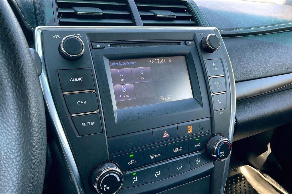 Used 2017 Toyota Camry LE FWD image 24