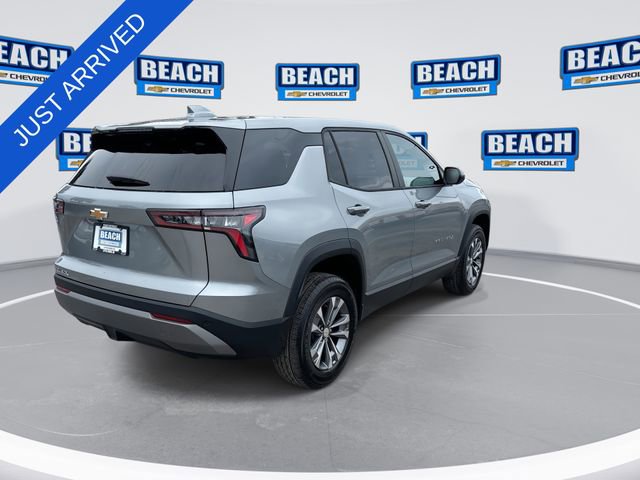 New 2026 Chevrolet Equinox LT w/ Convenience Package II FWD image 8