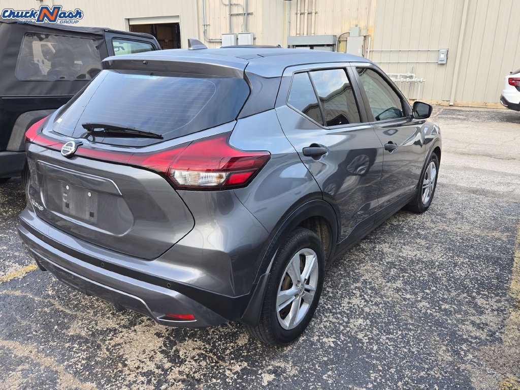 Used 2021 Nissan Kicks S FWD image 6