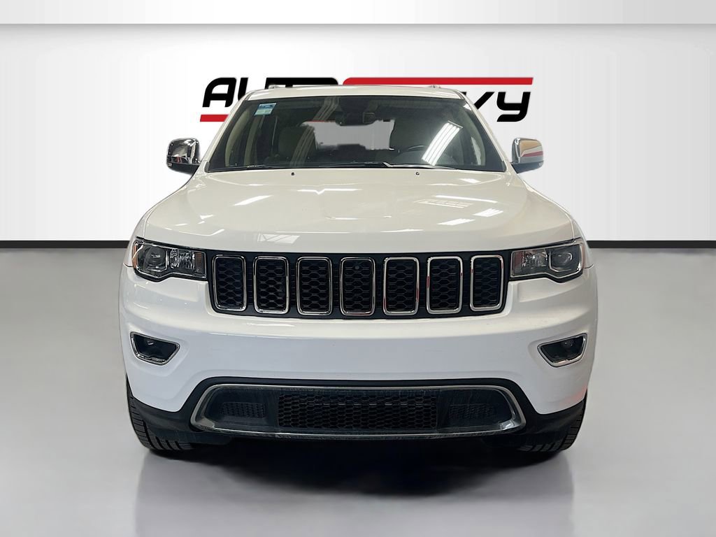 Used 2021 Jeep Grand Cherokee Limited image 2